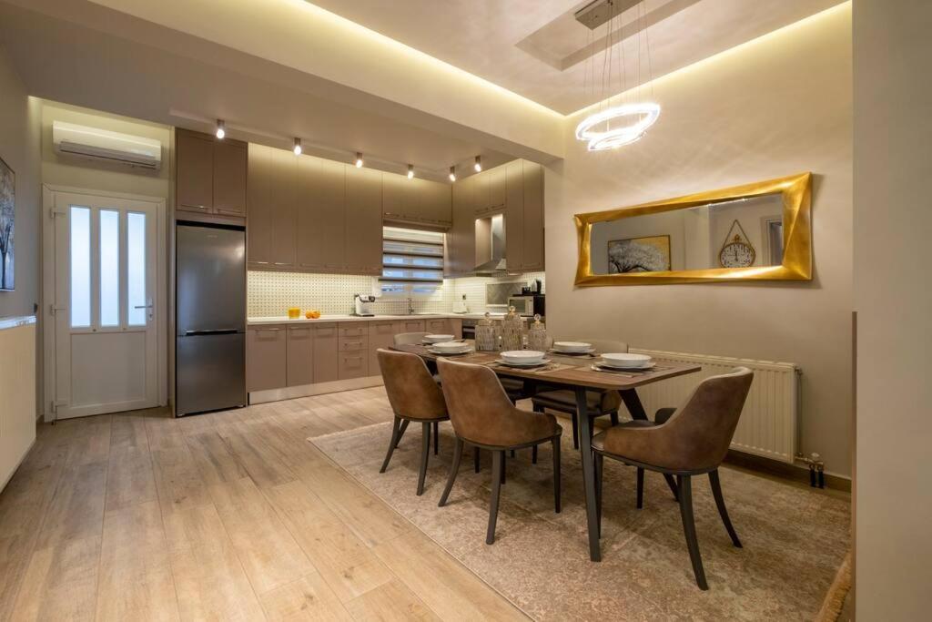 Maison De Luxx A10, Cozy Apartment With Garden In Лариса Экстерьер фото